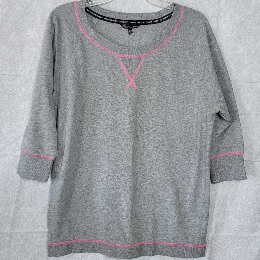 Supermodel Essentials Sweatshirt - image 3